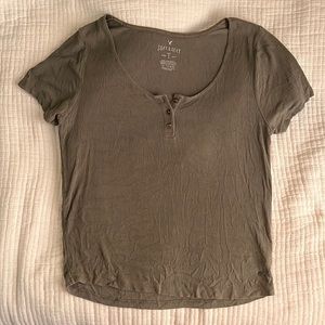 American eagle t-shirt